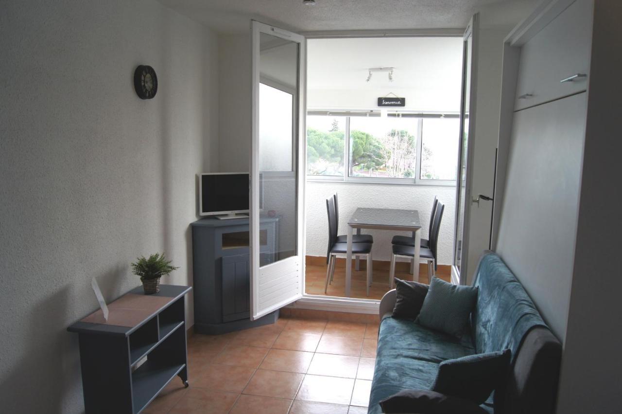 Ferienwohnung Lara 3 - T2 Loggia Piscine 2 Lits Doubles Parking Pres Du Centre-Port Et Ile Loisirs Agde Exterior foto