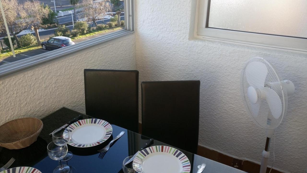 Ferienwohnung Lara 3 - T2 Loggia Piscine 2 Lits Doubles Parking Pres Du Centre-Port Et Ile Loisirs Agde Exterior foto
