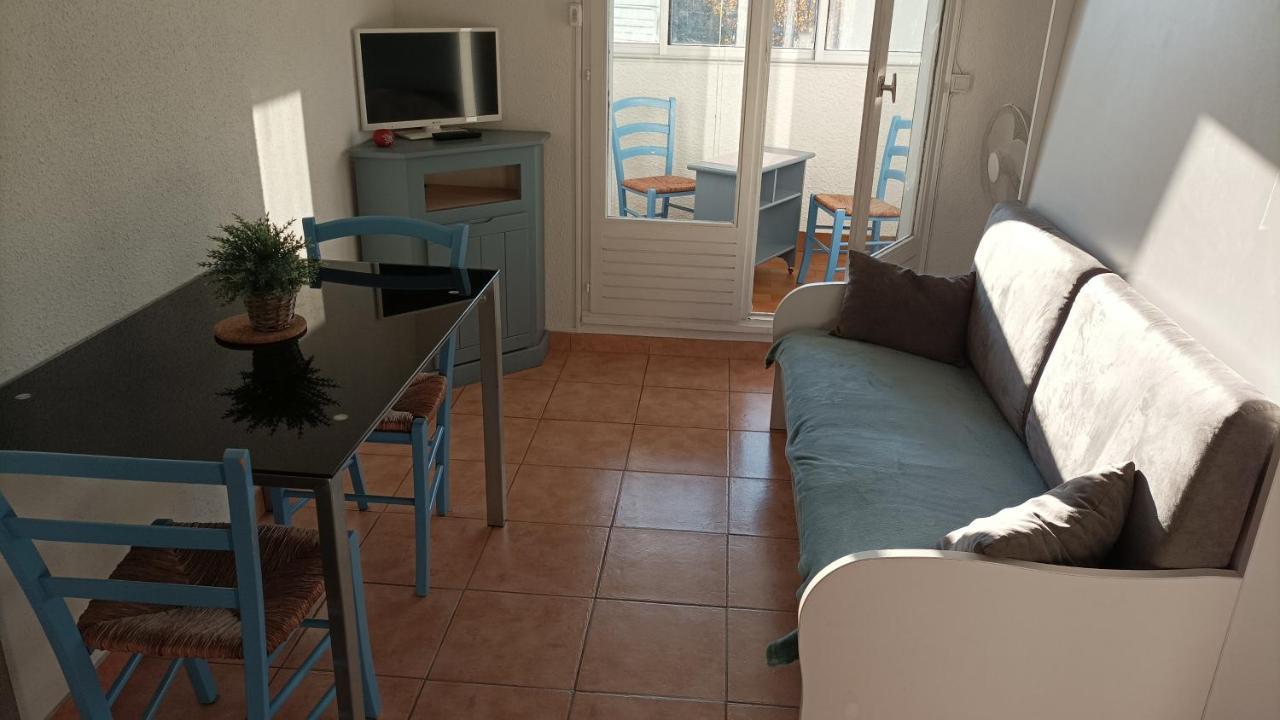 Ferienwohnung Lara 3 - T2 Loggia Piscine 2 Lits Doubles Parking Pres Du Centre-Port Et Ile Loisirs Agde Exterior foto